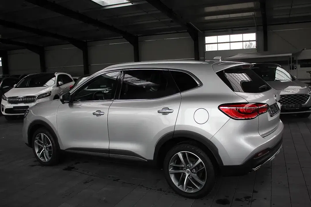 MG HS 1.5 T-GDI AUT Luxury - Thumbnail 6