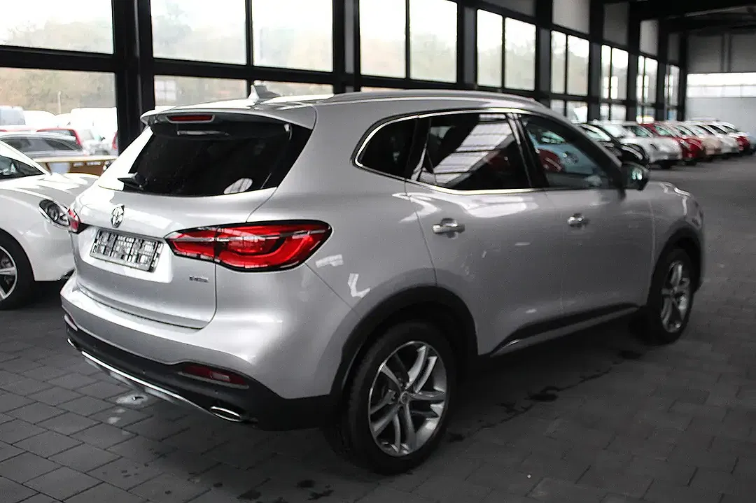 MG HS 1.5 T-GDI AUT Luxury - Thumbnail 9