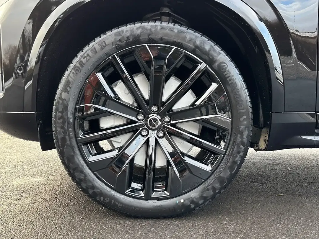 Volvo XC90 T8 AWD Recharge Ultra Black Edition - Thumbnail 9