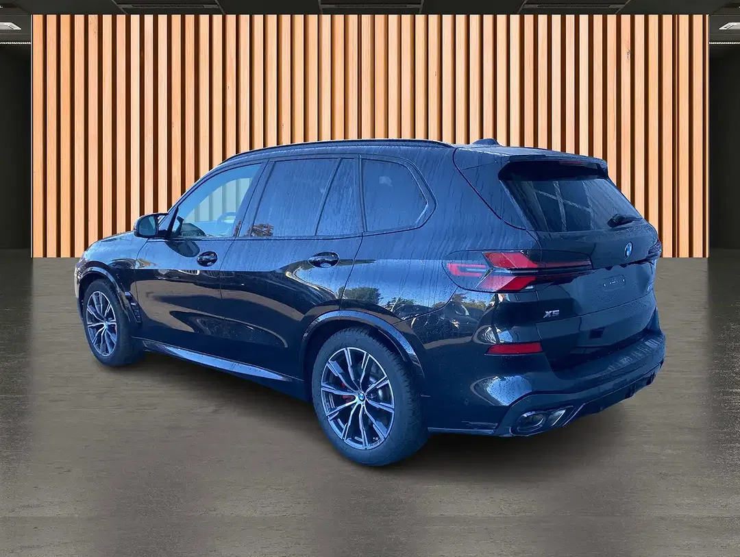 BMW X5 M xDrive M Sport Pro - Thumbnail 9