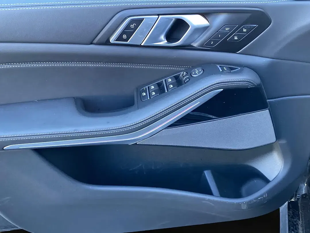 BMW X5 M xDrive M Sport Pro - Thumbnail 3