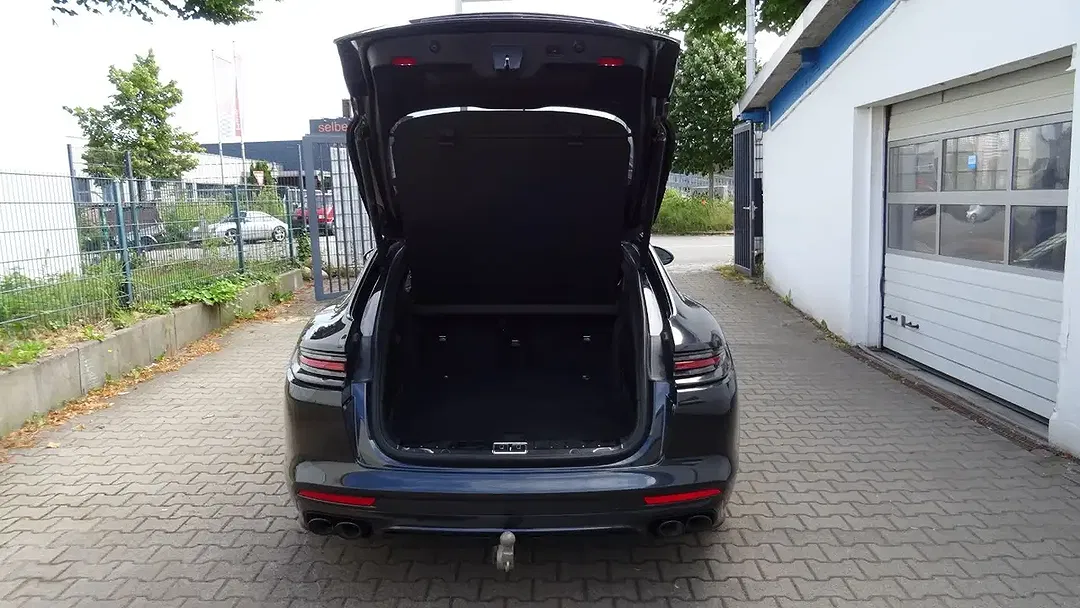 Porsche Panamera Sport Turismo GTS - Thumbnail 7