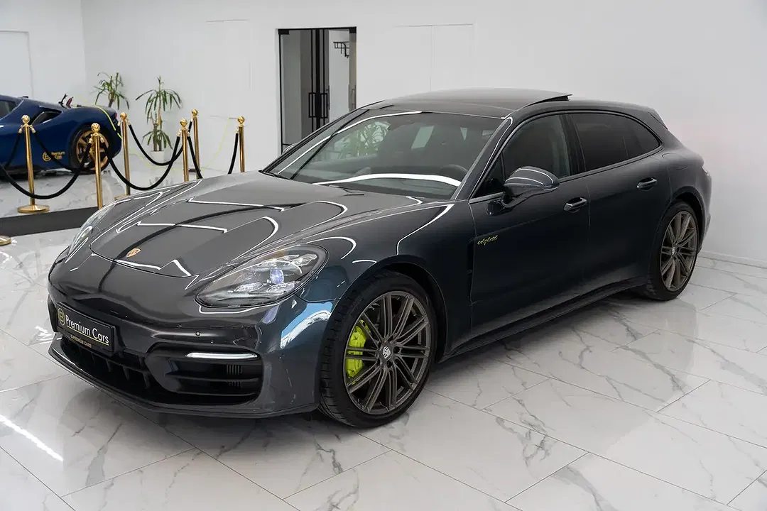 Porsche Panamera E-Hybrid 4 Sport Chrono Sport Turismo Design - Thumbnail 3