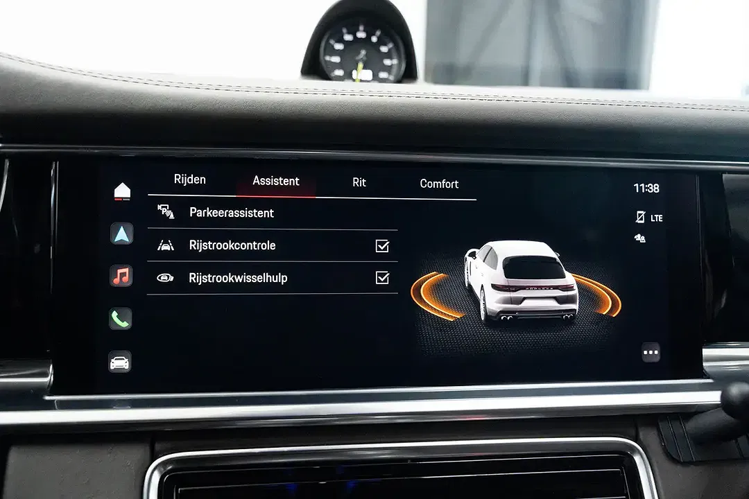 Porsche Panamera E-Hybrid 4 Sport Chrono Sport Turismo Design - Thumbnail 37