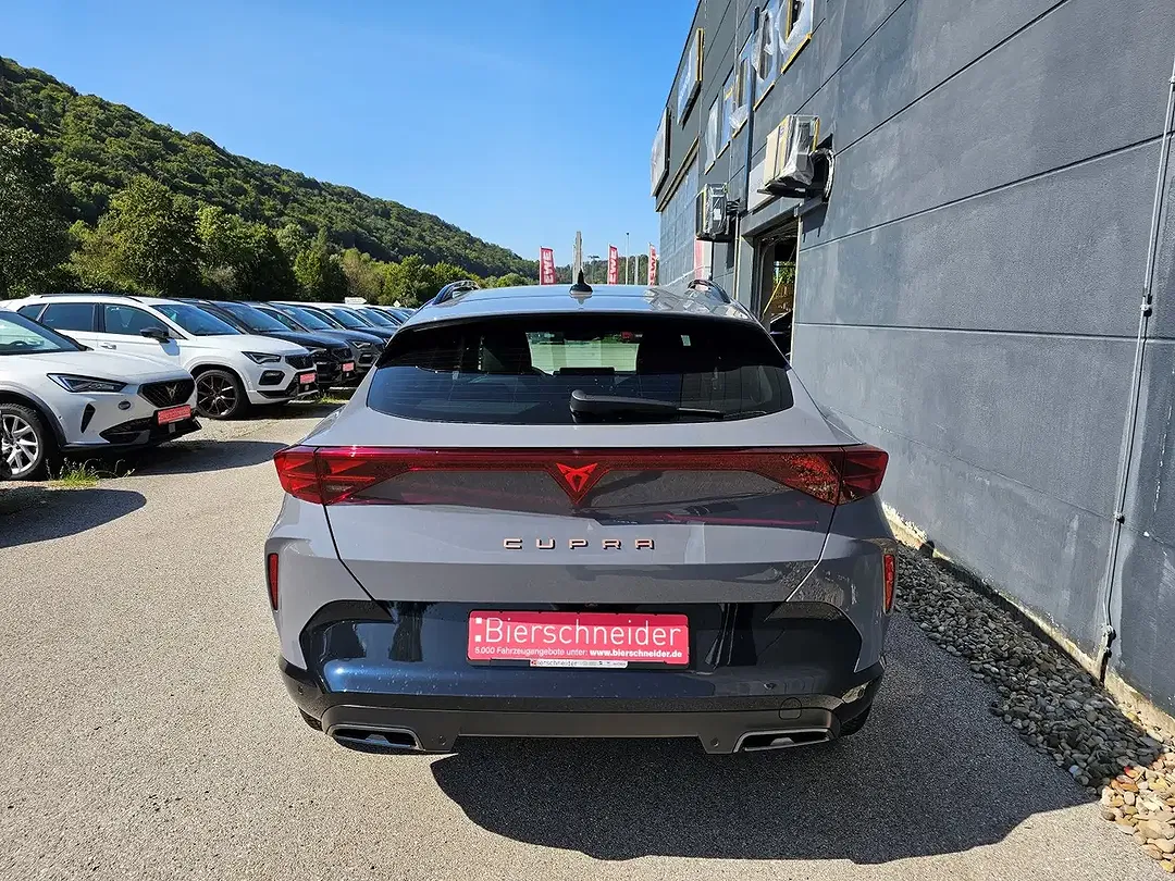 CUPRA Formentor 1.5 eTSI DSG - Thumbnail 8