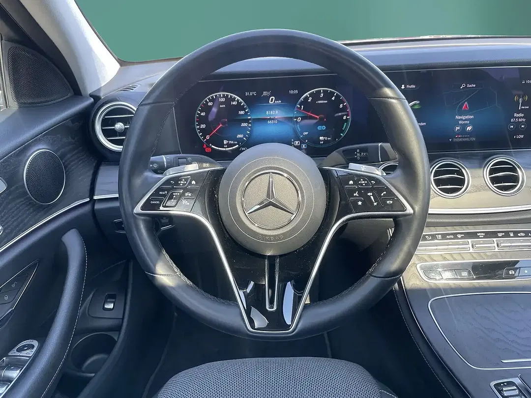 Mercedes-Benz E 300 4MATIC Avantgarde - Thumbnail 11