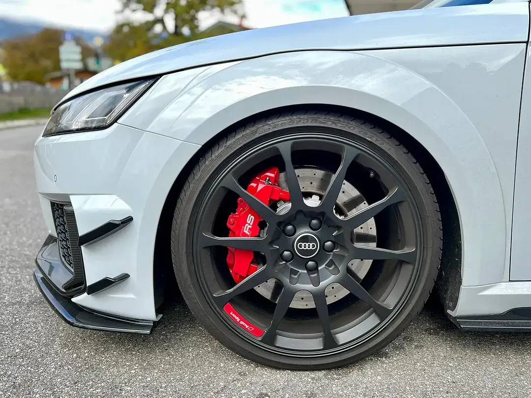 Audi TT RS performance Roadster - Thumbnail 11