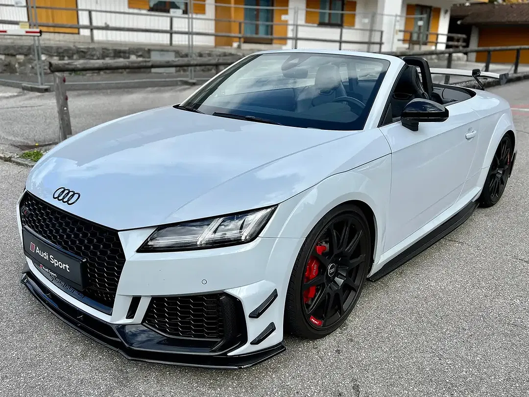 Audi TT RS performance Roadster - Thumbnail 4
