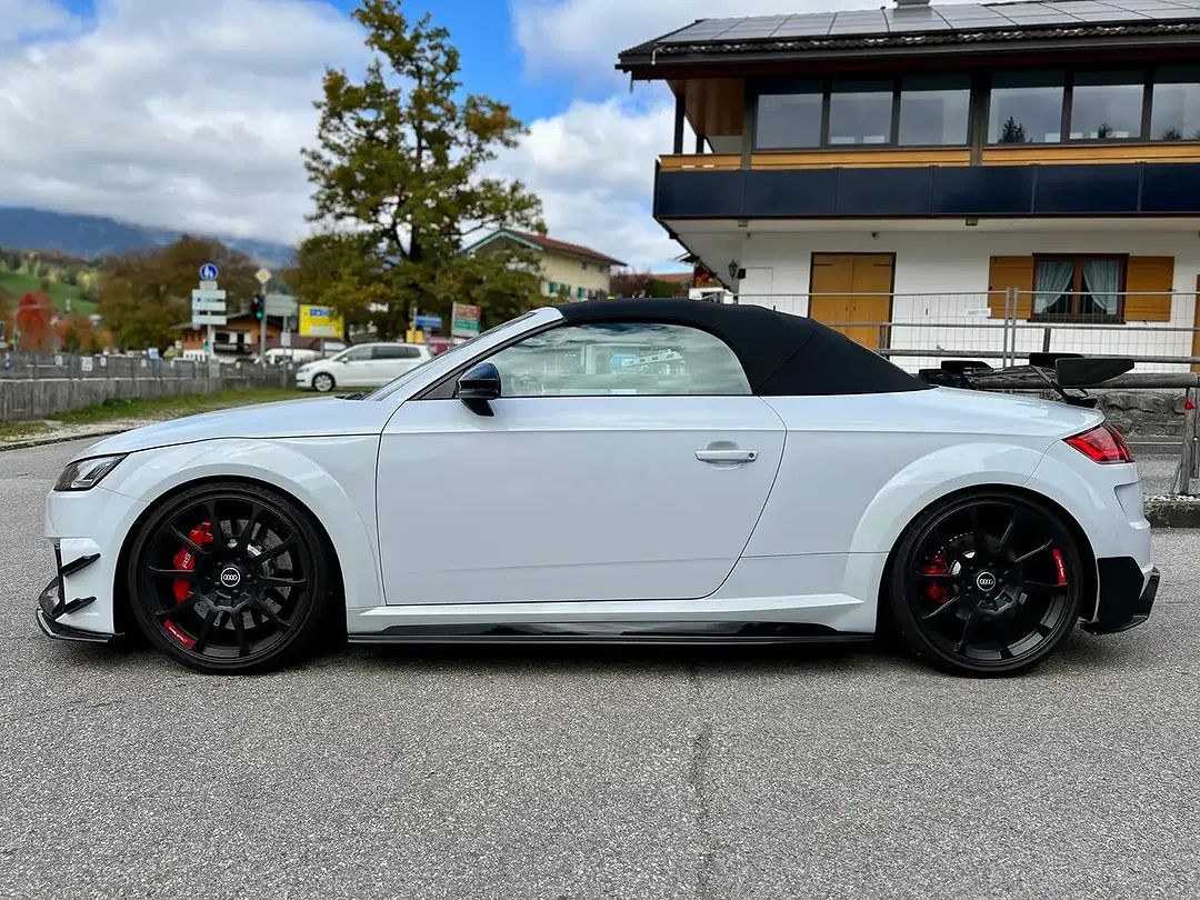 Audi TT RS performance Roadster - Thumbnail 6