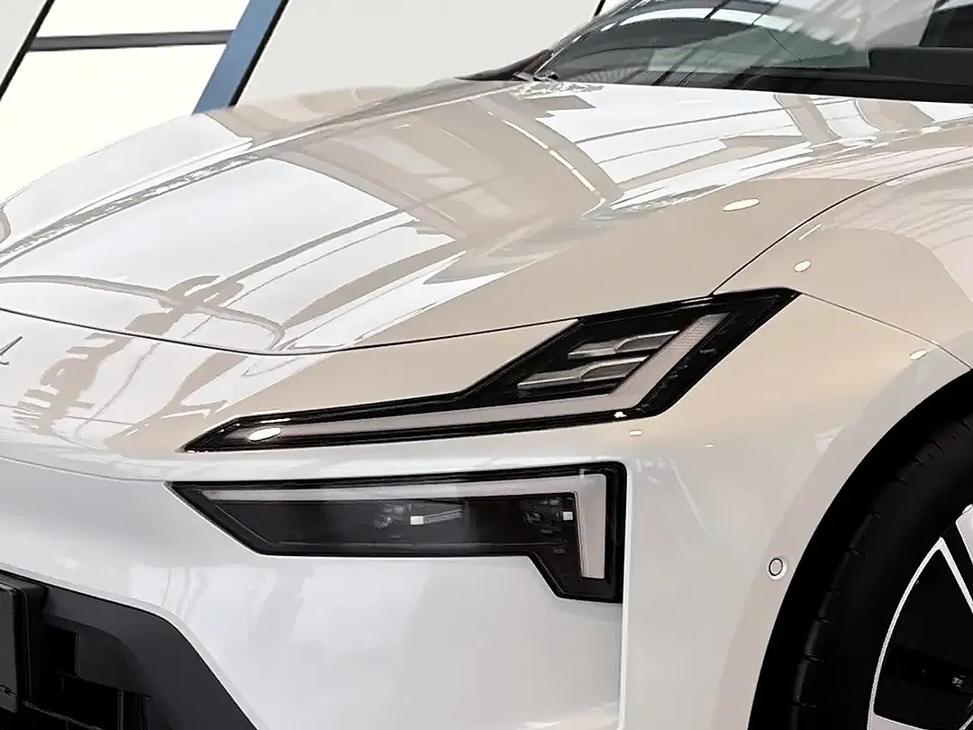 Polestar 4 100 kWh Long Range Single Motor - Thumbnail 7