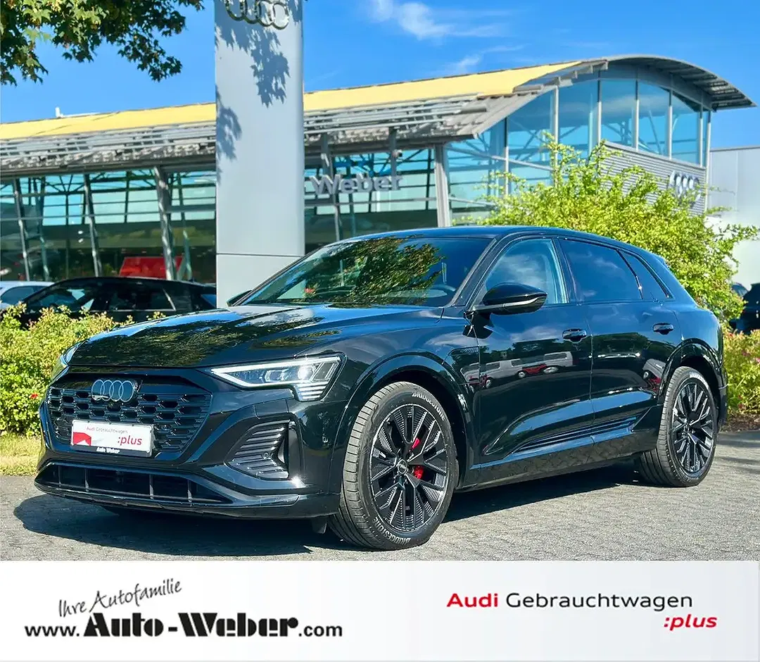 Audi Q8 e-tron 55 Matrix LED S line - foto 1
