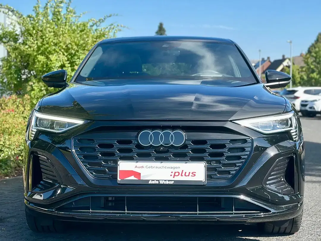 Audi Q8 e-tron 55 Matrix LED S line - foto 2