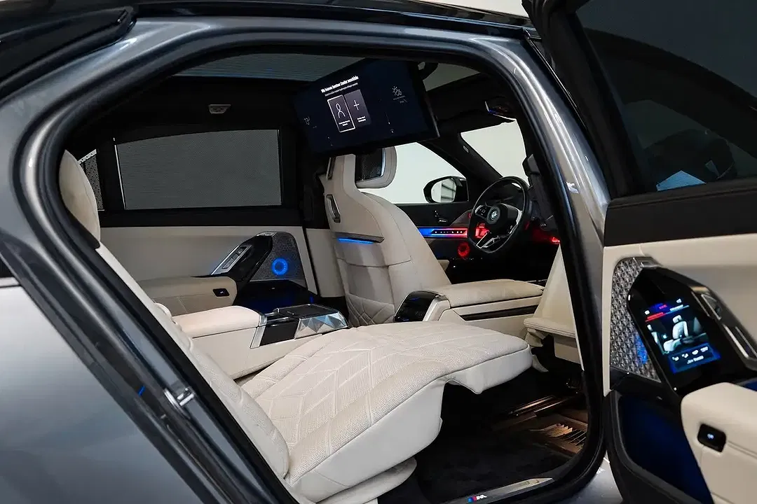 BMW 760 - Thumbnail 14