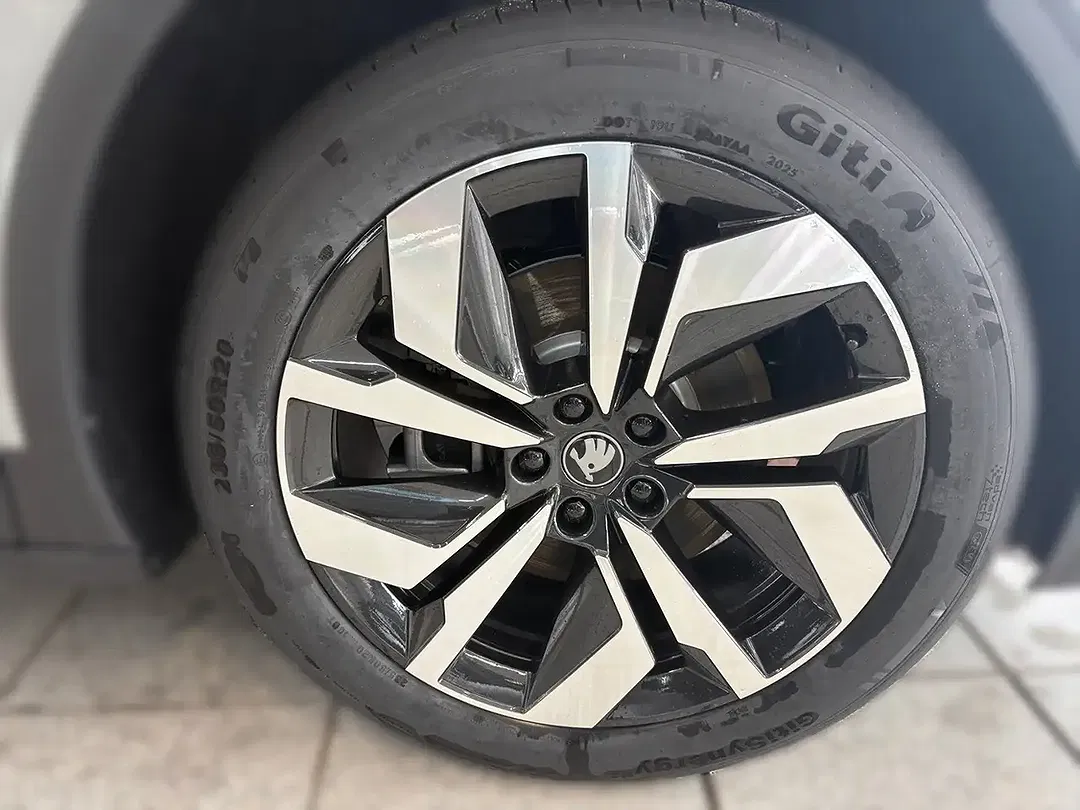 Skoda Elroq 60 Sportline - Thumbnail 6