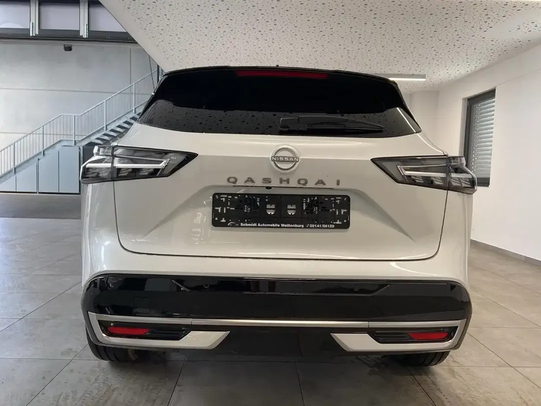 Nissan Qashqai 1.3 DIG-T MHEV Xtronic Tekna+ - Thumbnail 3