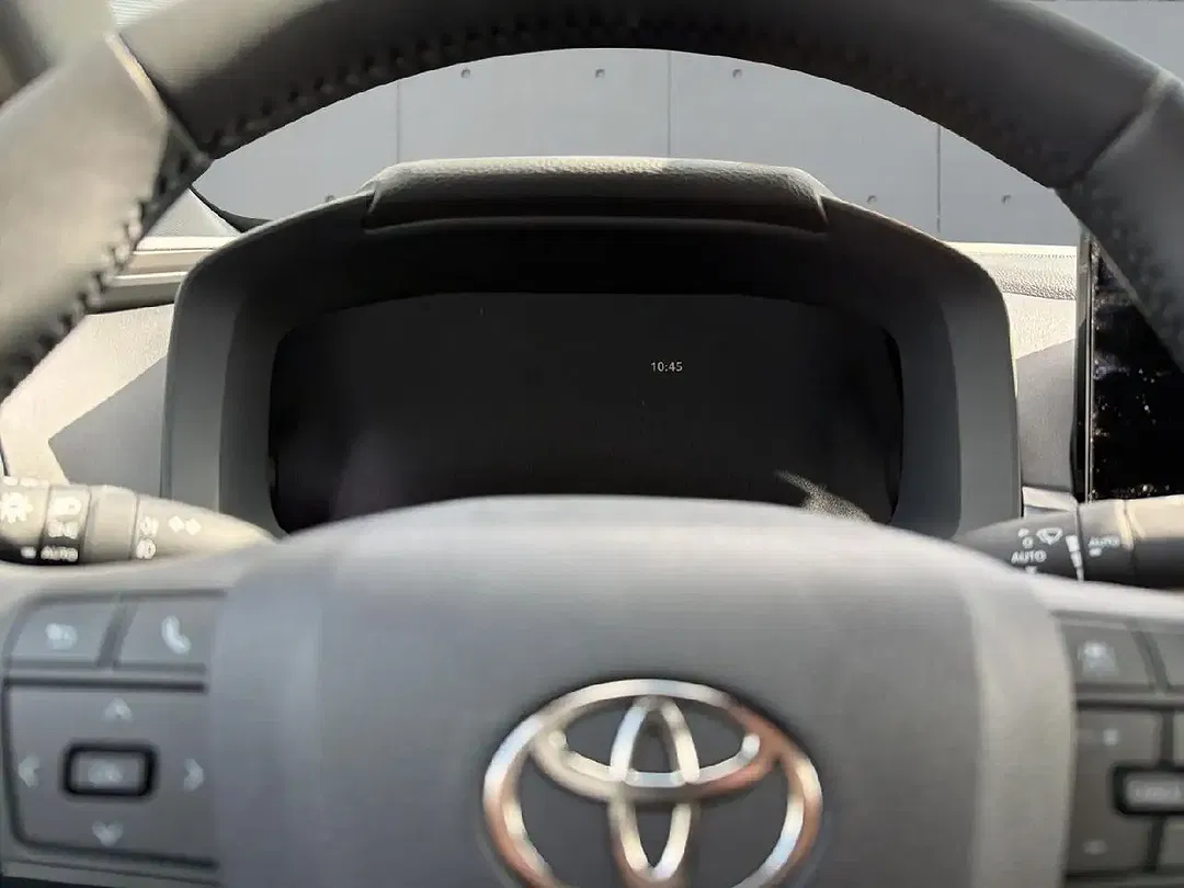 Toyota C-HR PHEV Teamplayer - Thumbnail 13