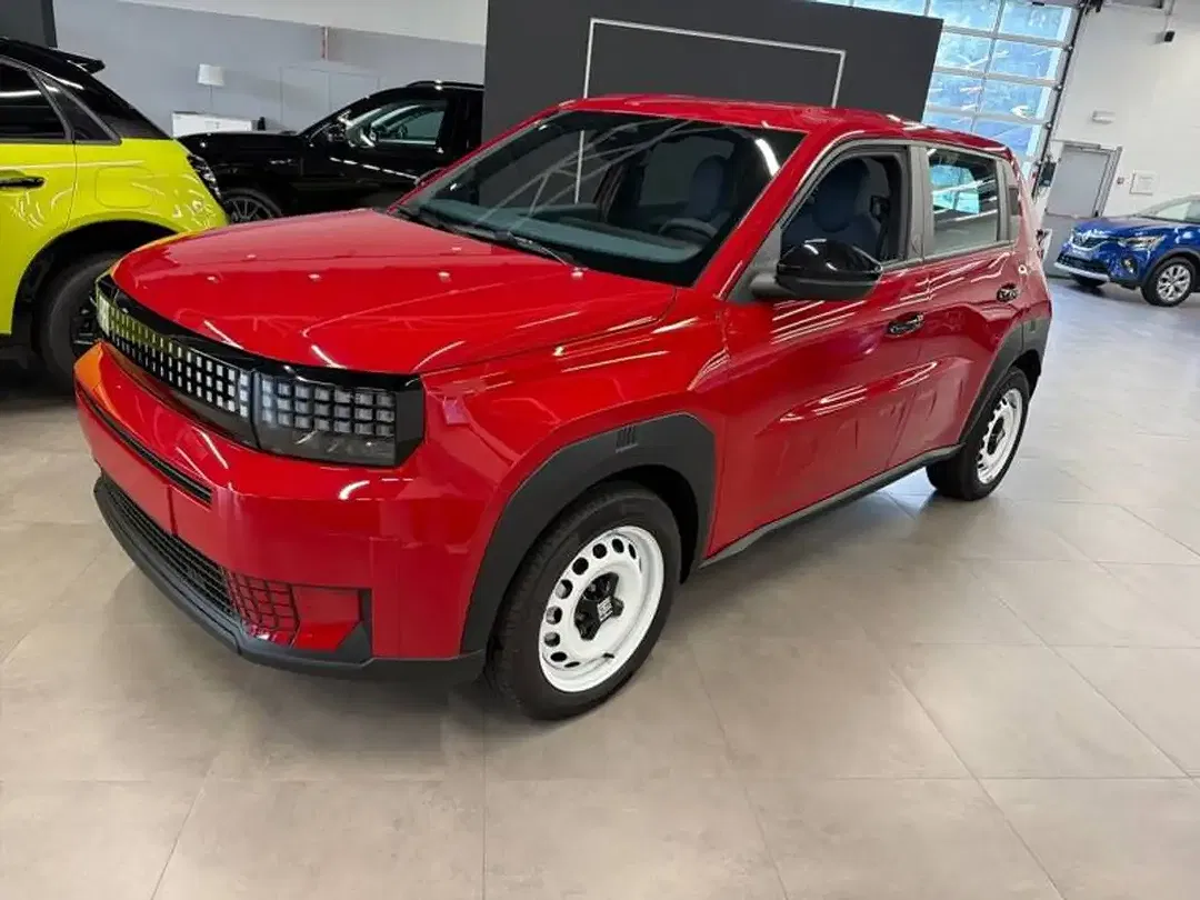 Fiat Grande Panda RED - foto 1