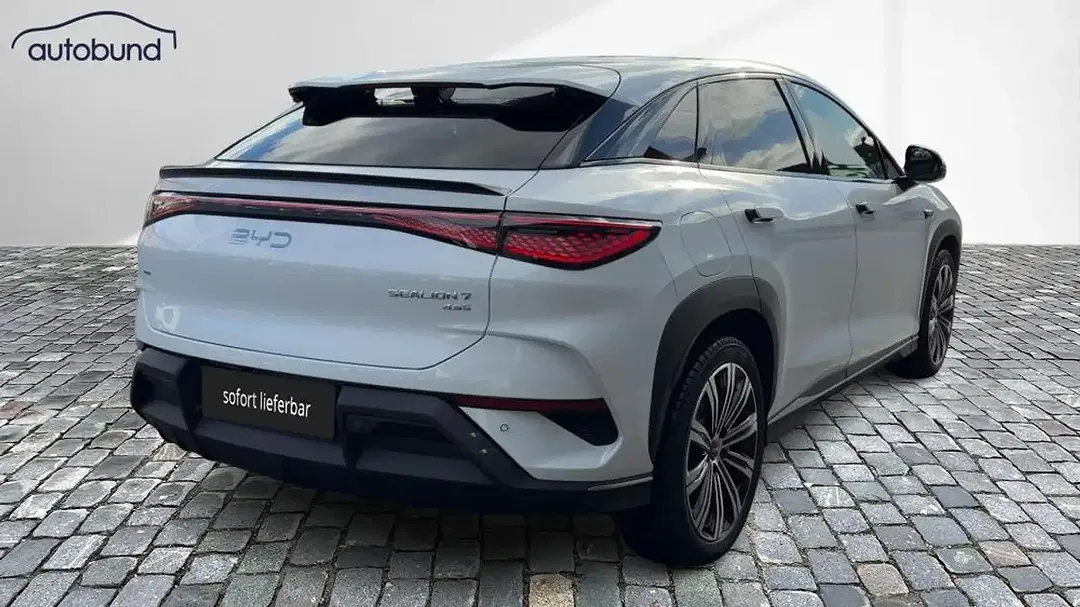 BYD Sealion 7 AWD Excellence - Thumbnail 3