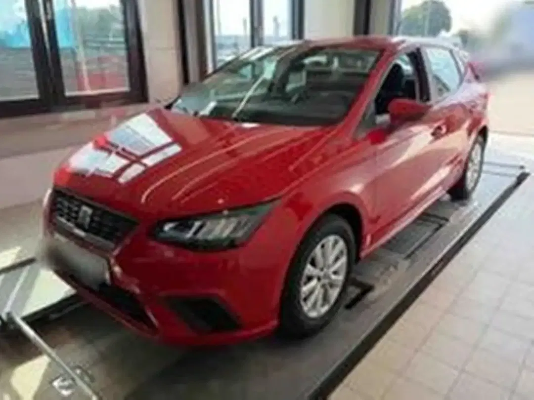 SEAT Ibiza 1.0 TSI Style Edition - Thumbnail 2