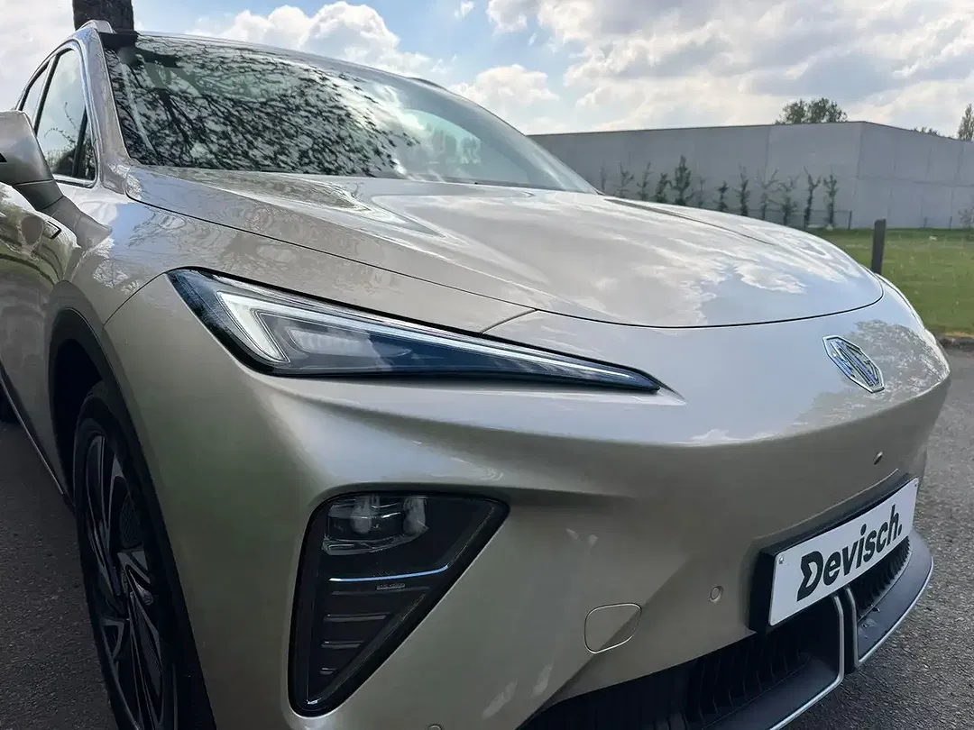MG S6 EV Luxury - Thumbnail 3