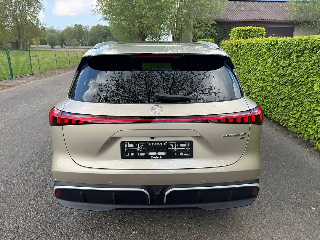MG S6 EV Luxury - Thumbnail 6