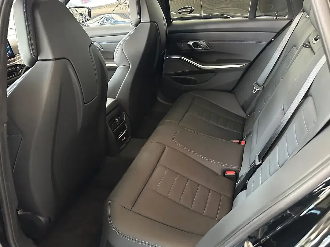 Alpina D3 3.0 Allrad S Touring - Thumbnail 26