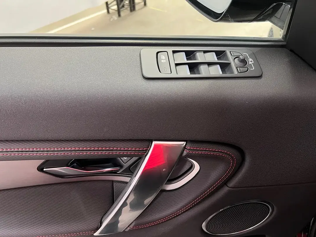 Land Rover Discovery Sport P300e PHEV R-Dynamic - Thumbnail 19