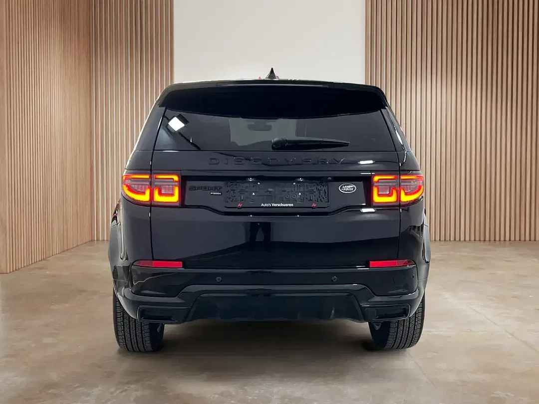 Land Rover Discovery Sport P300e PHEV R-Dynamic - Thumbnail 8