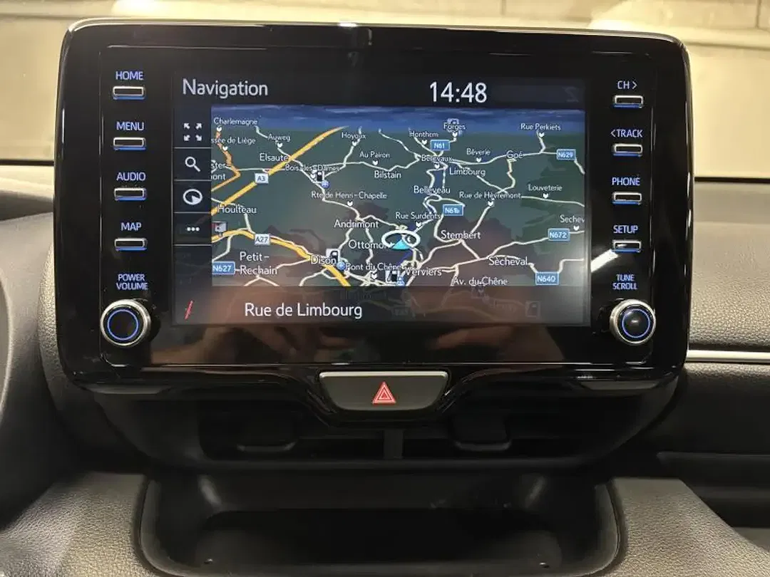 Toyota Yaris 1.5 Hybrid - Thumbnail 11