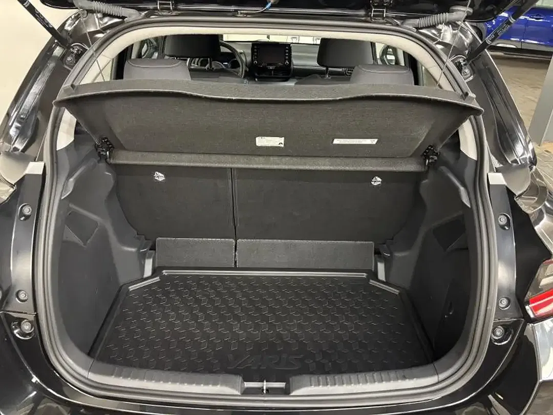 Toyota Yaris 1.5 Hybrid - Thumbnail 14