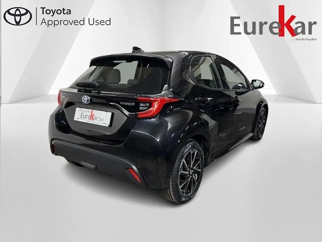 Toyota Yaris 1.5 Hybrid - Thumbnail 3