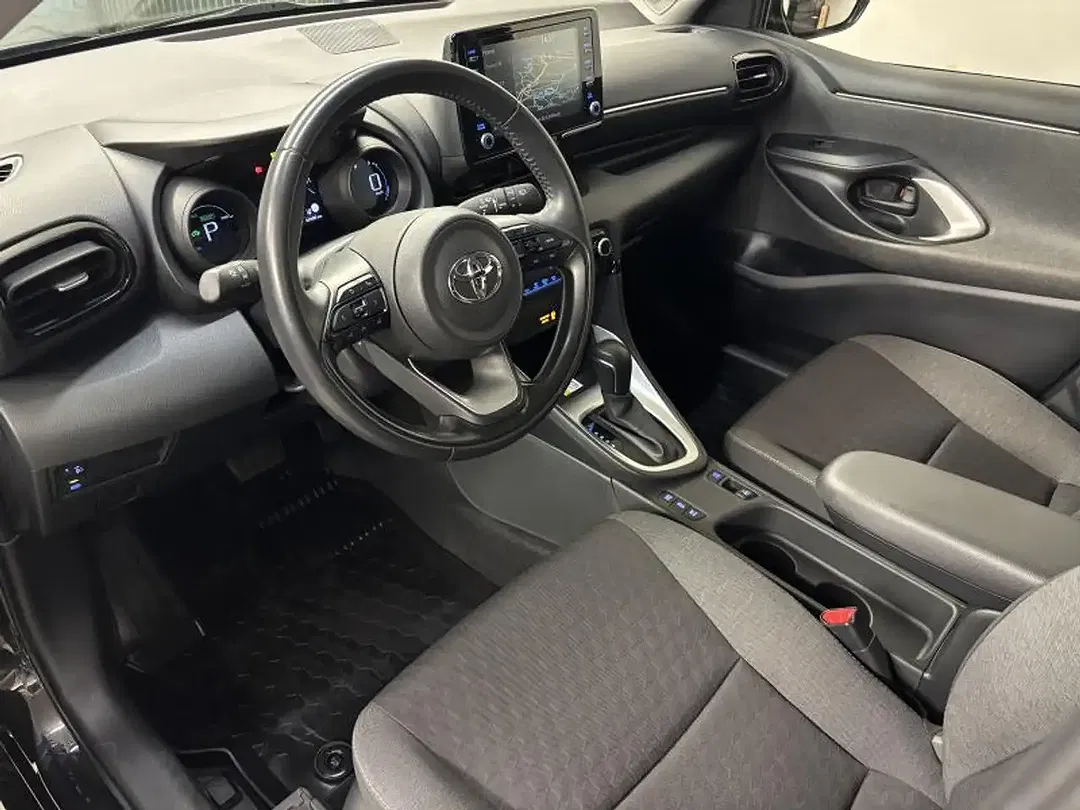 Toyota Yaris 1.5 Hybrid - Thumbnail 4