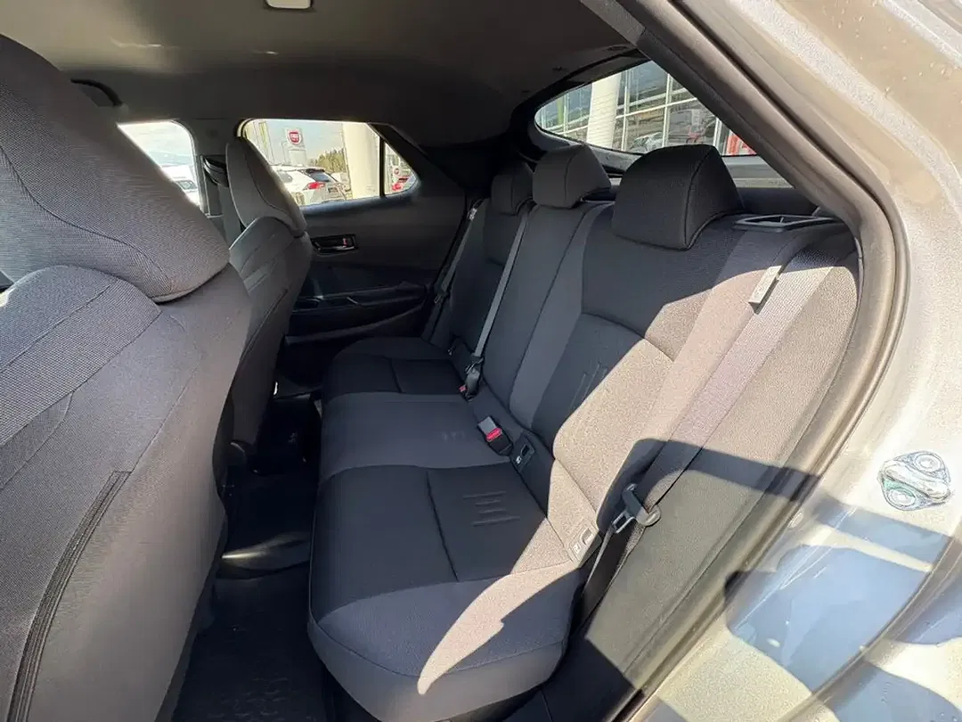 Toyota C-HR PHEV Active - Thumbnail 15
