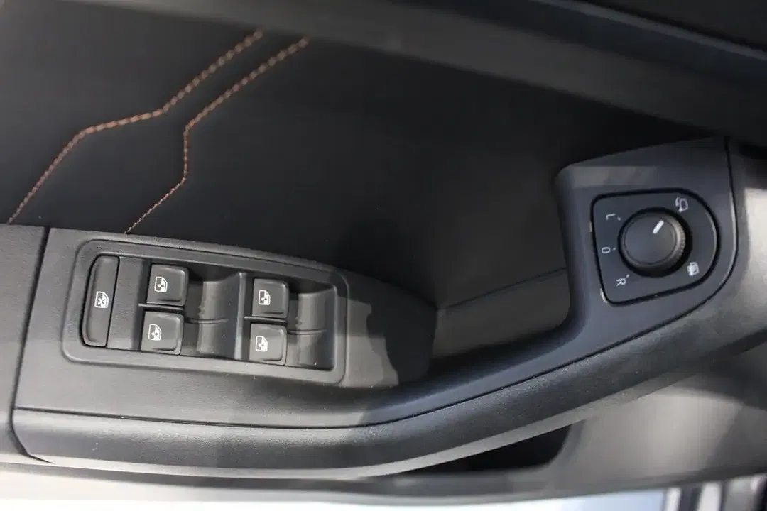 CUPRA Ateca 1.5 TSI DSG - Thumbnail 12