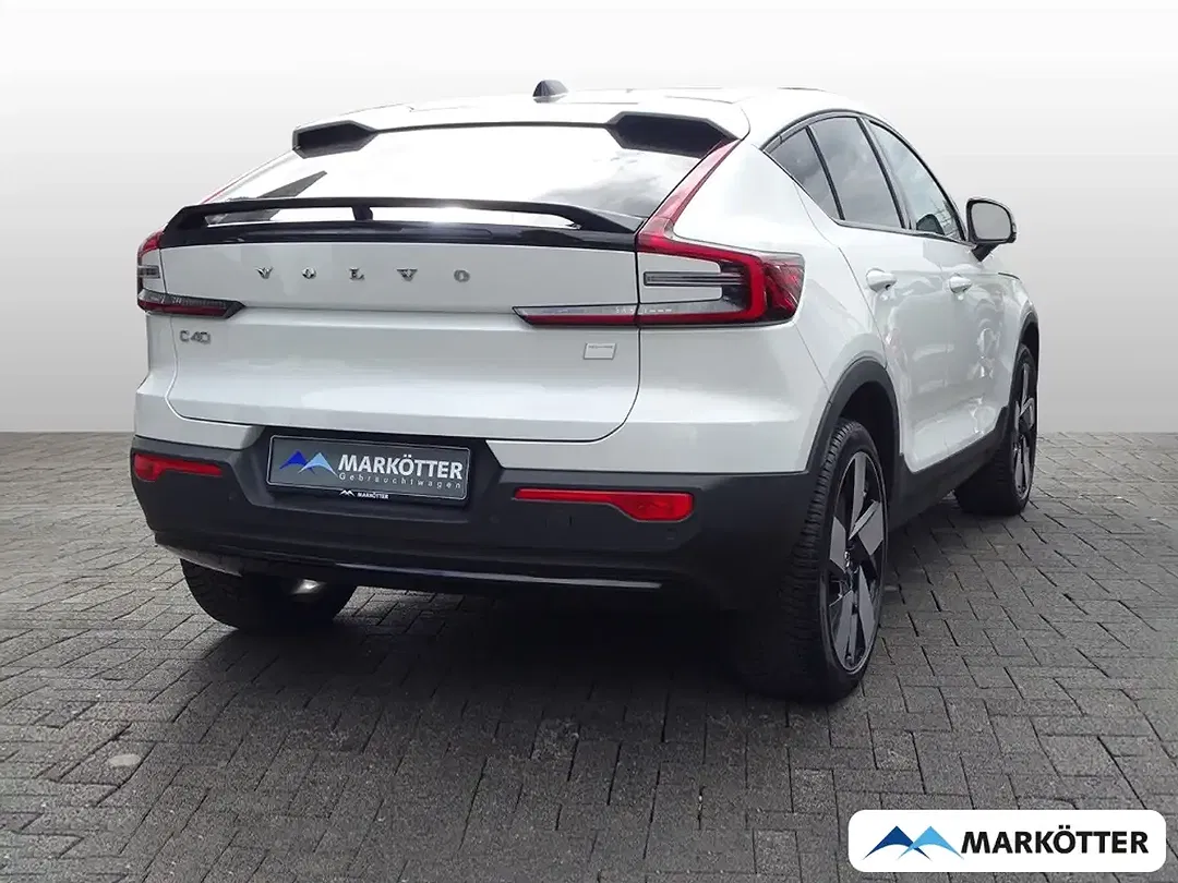 Volvo C40 Recharge Plus - Thumbnail 3