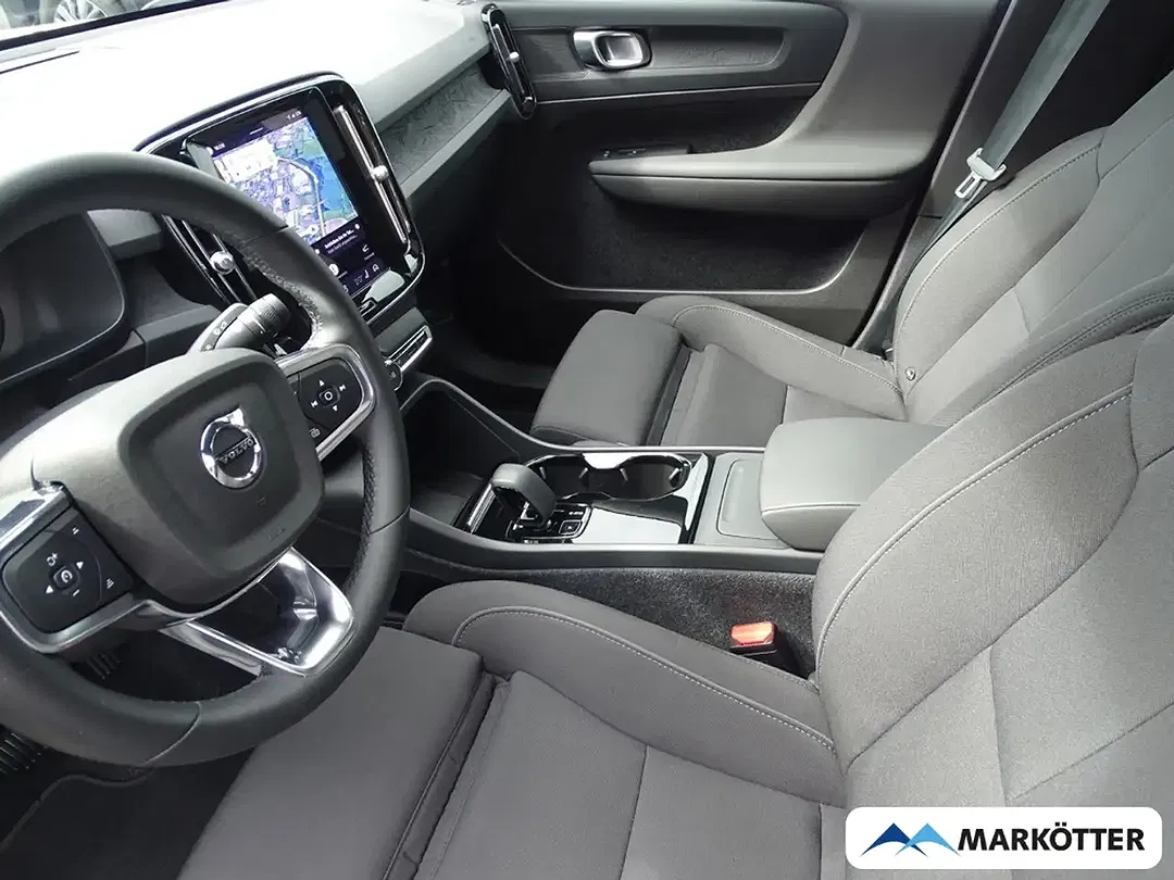 Volvo C40 Recharge Plus - Thumbnail 8