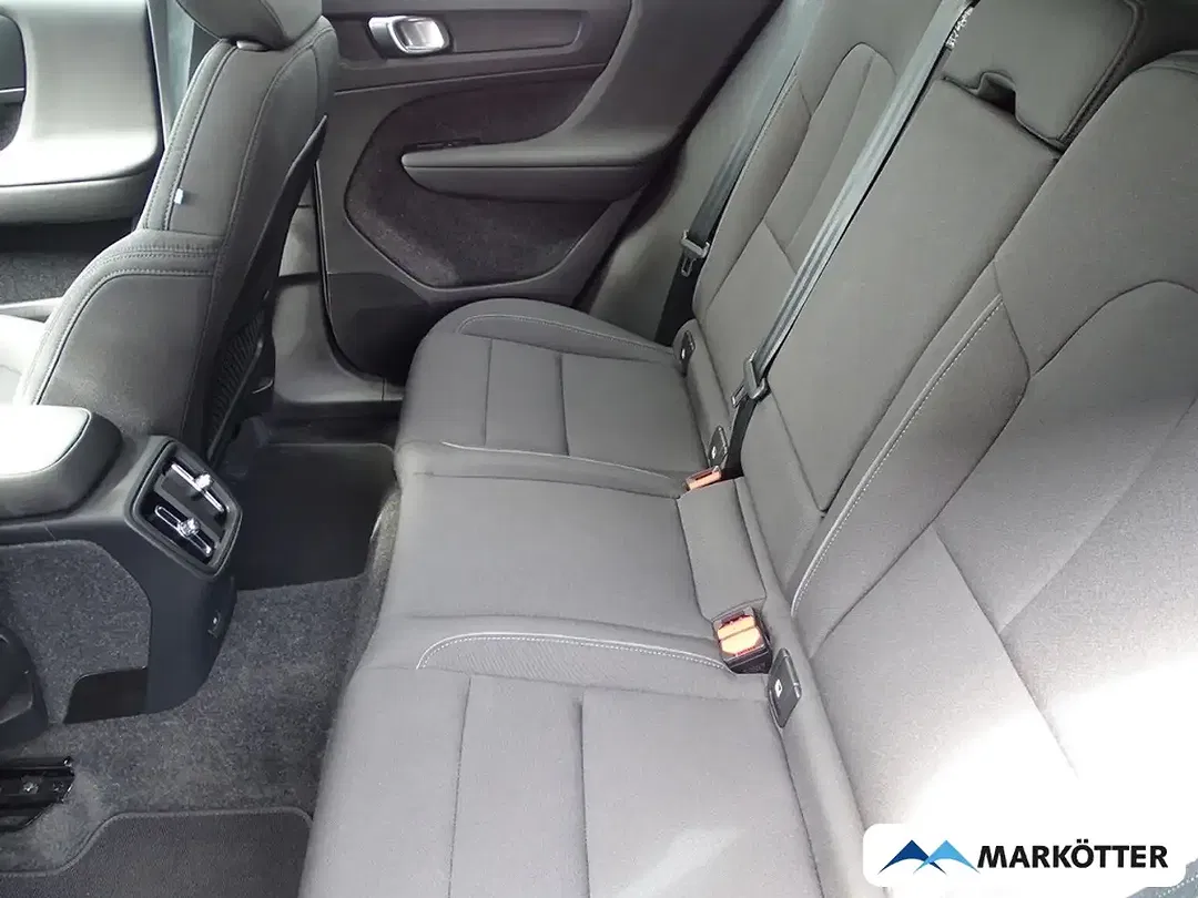 Volvo C40 Recharge Plus - Thumbnail 9