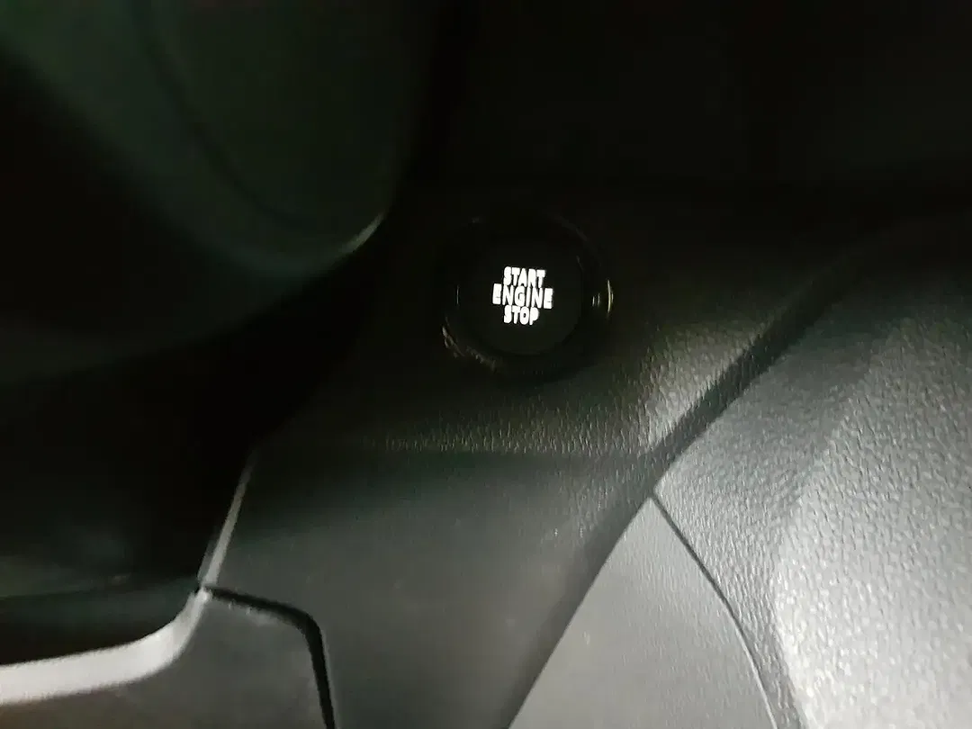 Dacia Sandero TCe ECO-G Stepway Extreme - Thumbnail 9
