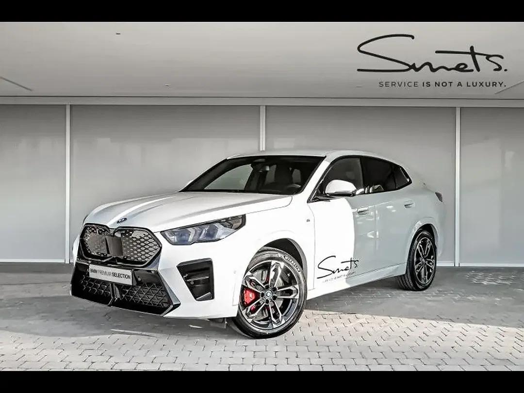 BMW iX2 eDrive - Afbeelding 1