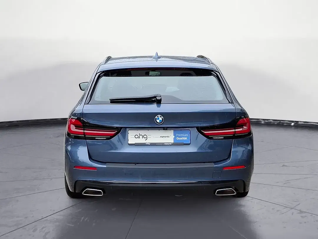 BMW 520 xDrive Touring - Thumbnail 5
