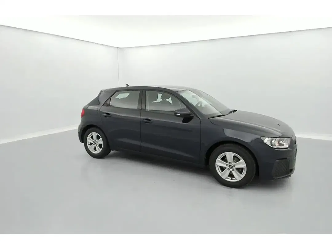 Audi A1 70 Sportback - Thumbnail 3