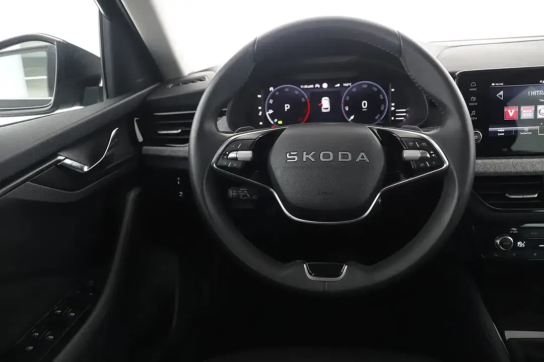 Skoda Kamiq 1.0 TSI - Thumbnail 11