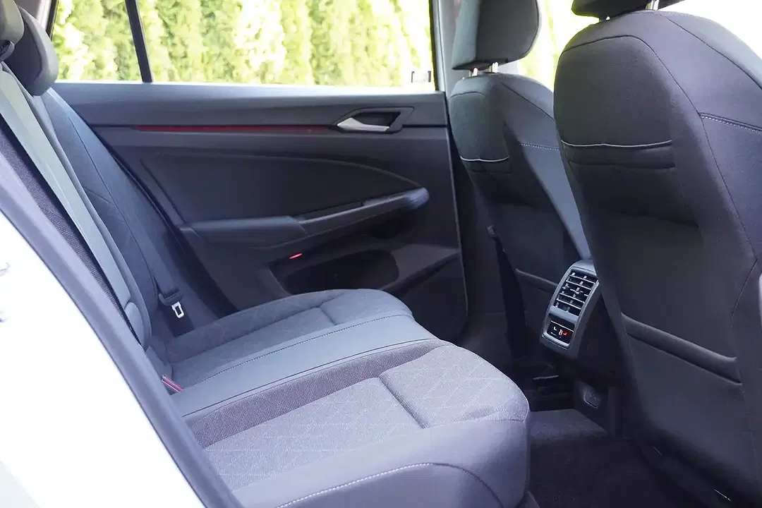 Volkswagen Golf 1.5 TSI Life - Thumbnail 27