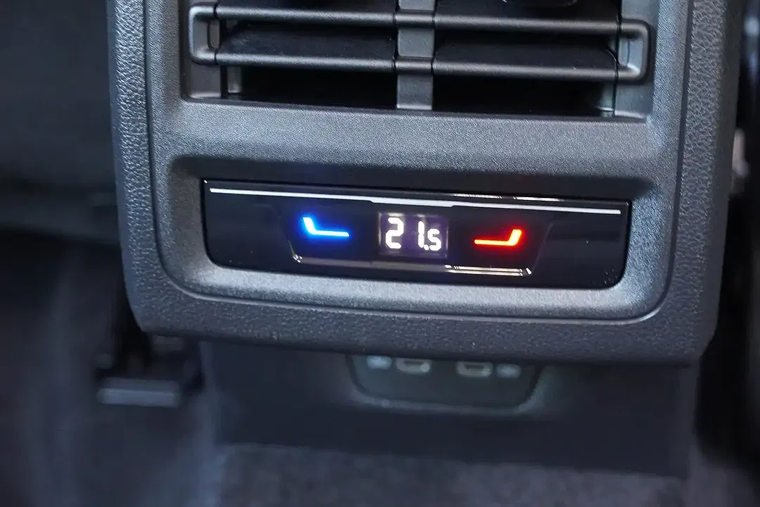 Volkswagen Golf 1.5 TSI Life - Thumbnail 28