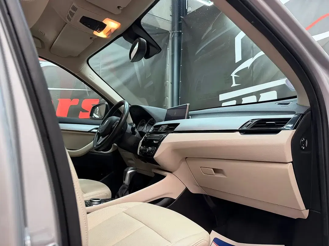 BMW X1 1.5 PHEV xDrive - foto 8