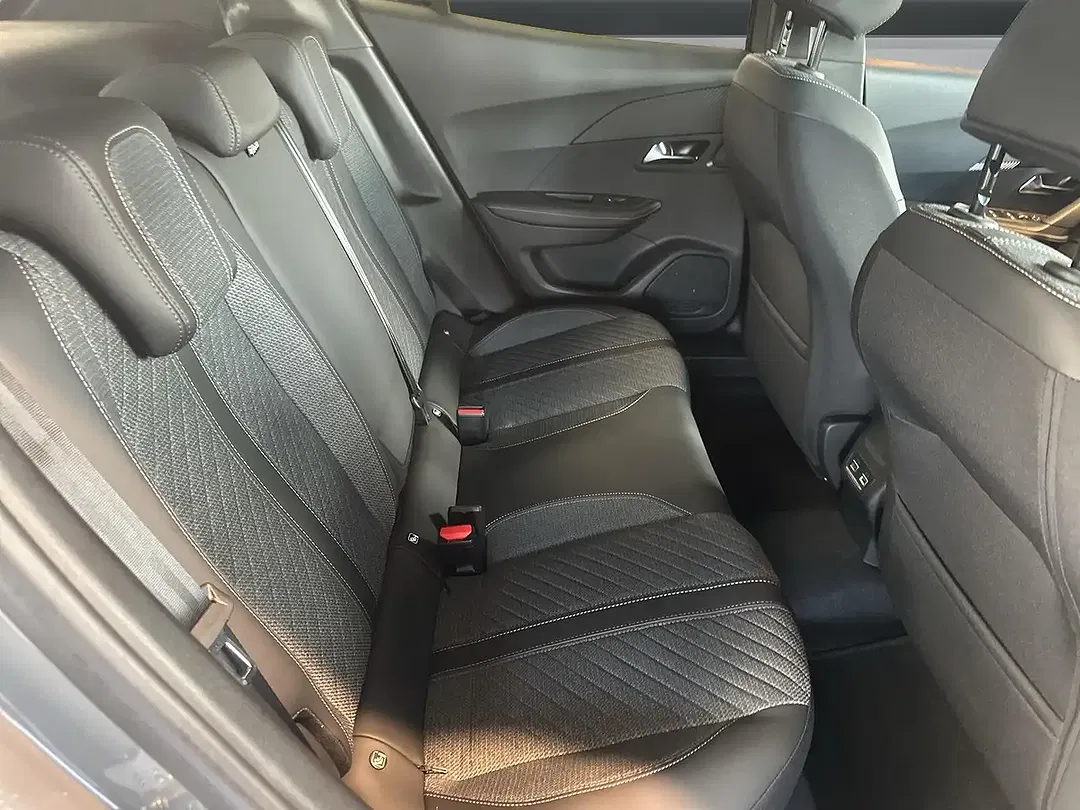 Peugeot 2008 145 Hybrid Allure - foto 15