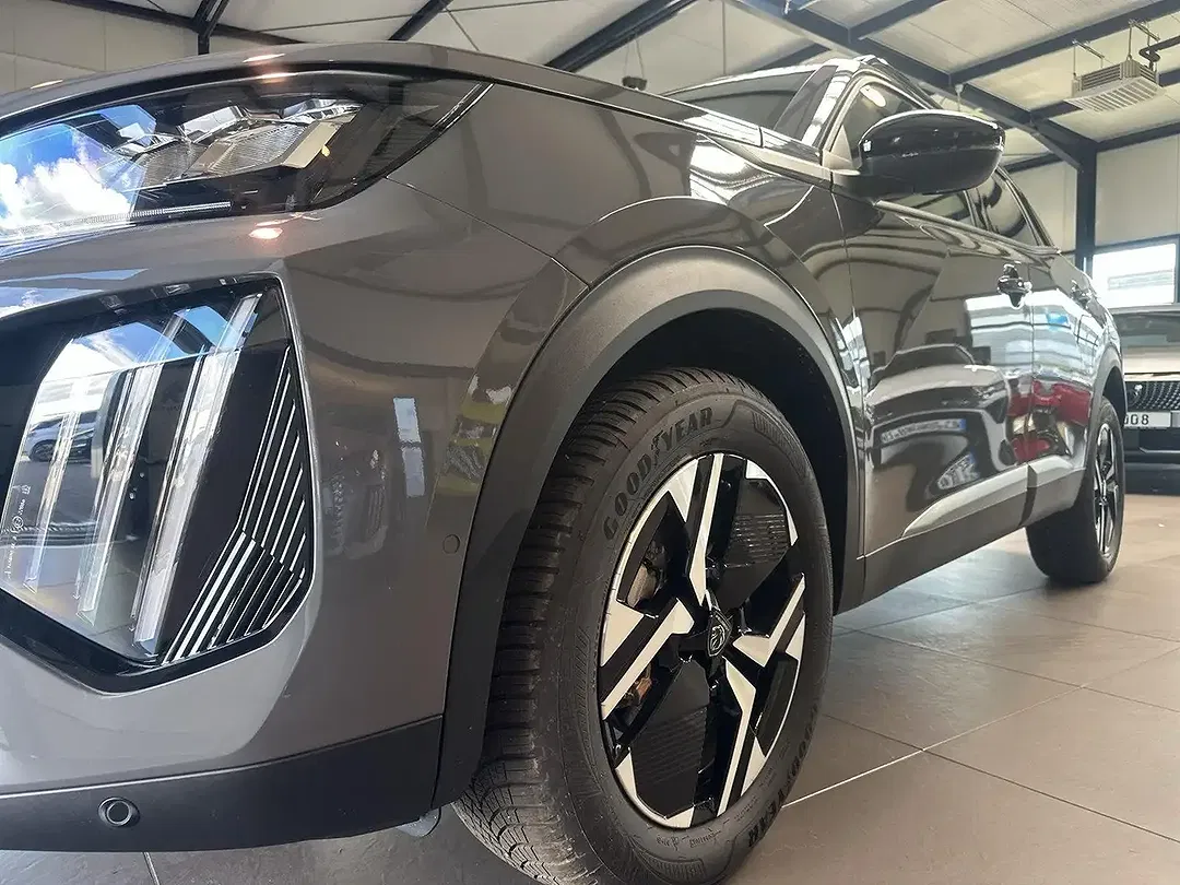 Peugeot 2008 145 Hybrid Allure - Thumbnail 7