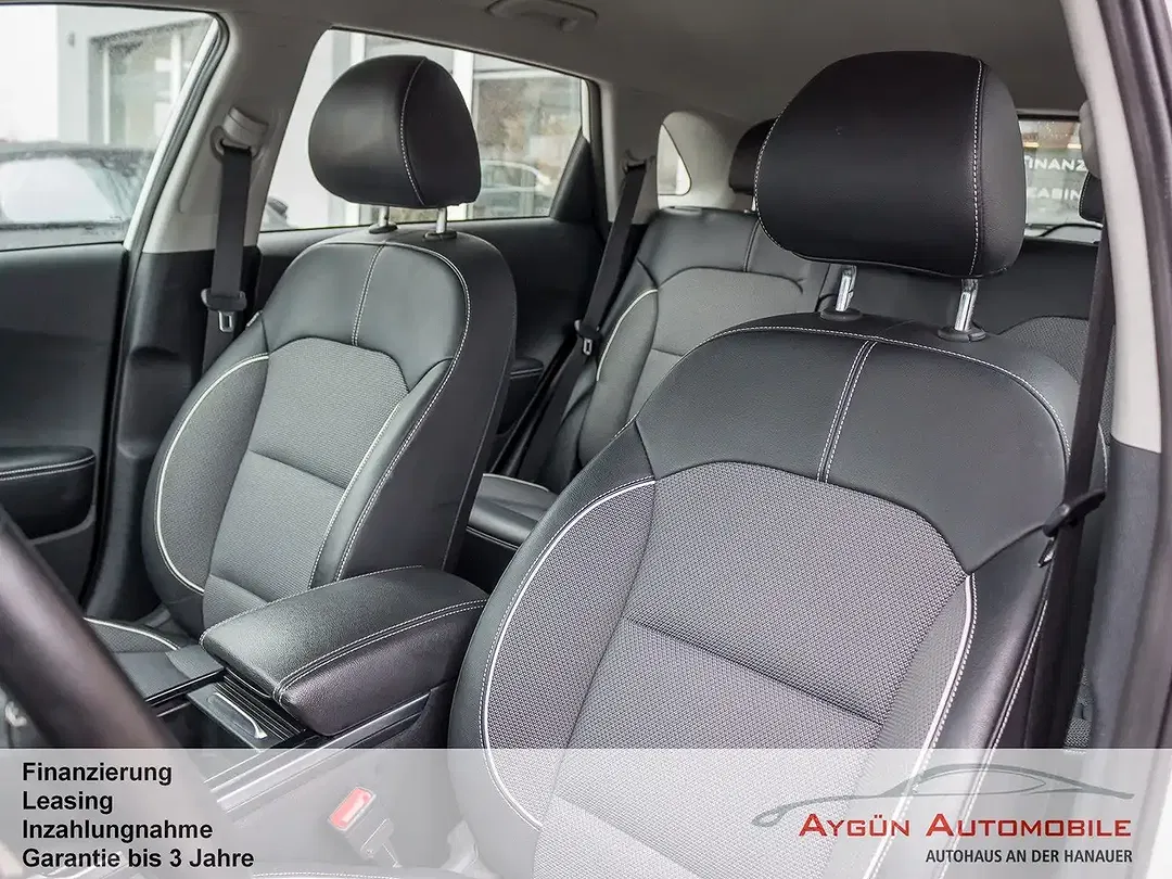 Kia Niro Vision - Thumbnail 10