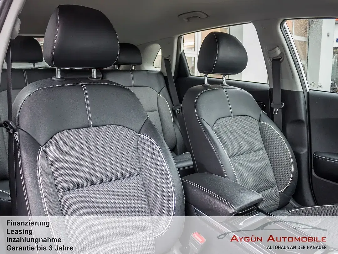 Kia Niro Vision - Thumbnail 12