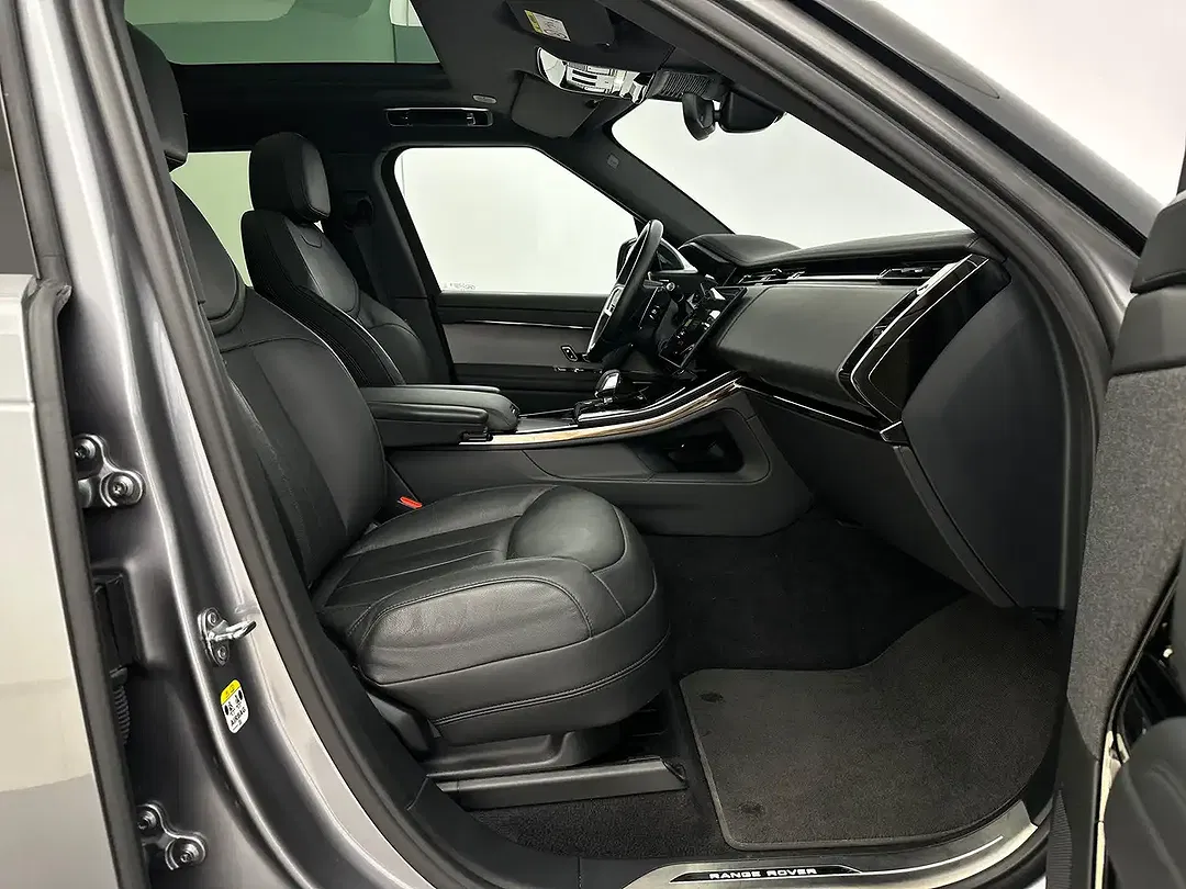 Land Rover Range Rover Sport 4x4 S - Thumbnail 3